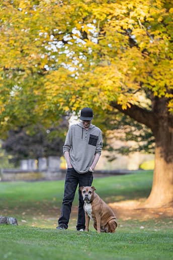 family dog photos brantford, ontario pet and family photoshoot at GLENHYRST GARDENS
