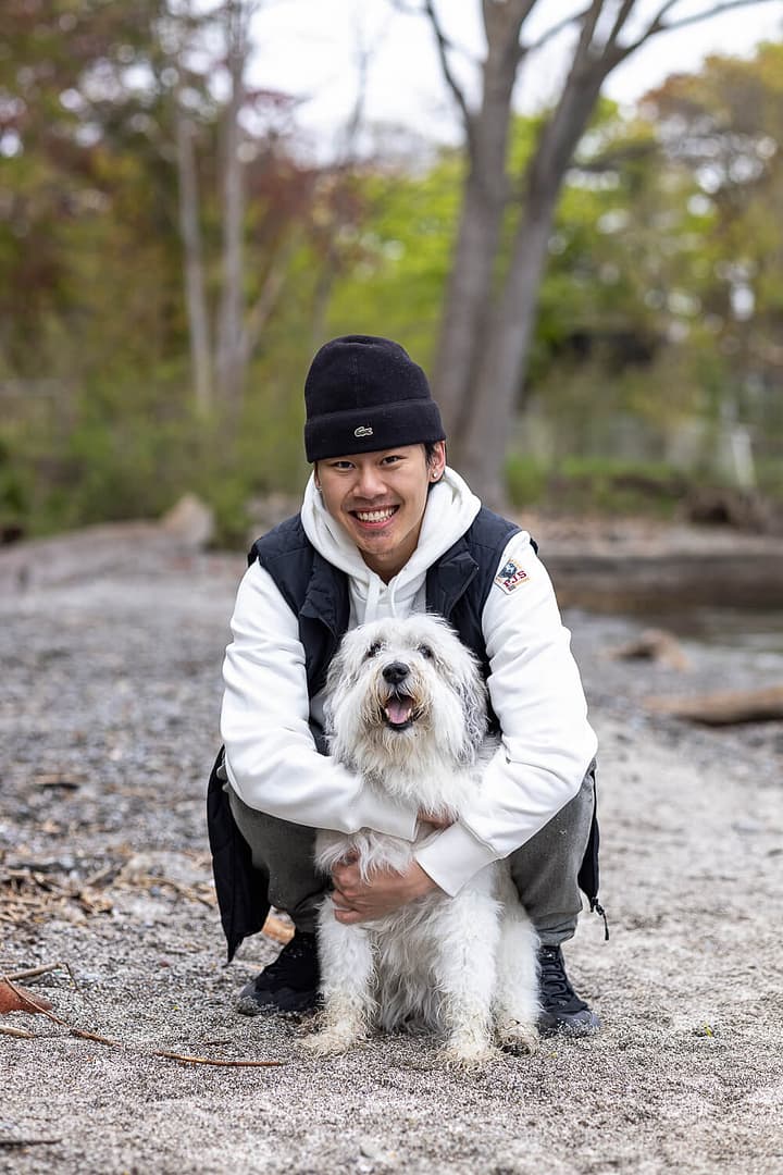 dog and pet owner photo idea in Mississauga.