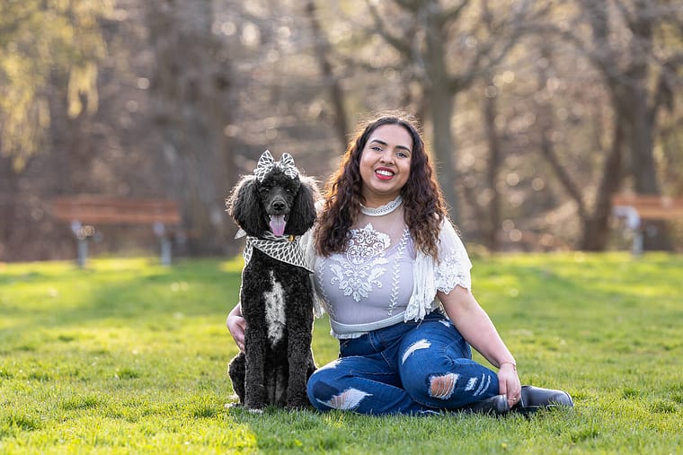 dog and pet owner photoshoot in Mississauga dog and pet owner during a dog photoshoot in Mississauga