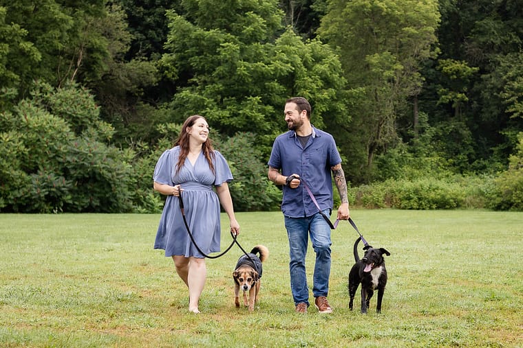 family with pets photo session in Burlington, ON