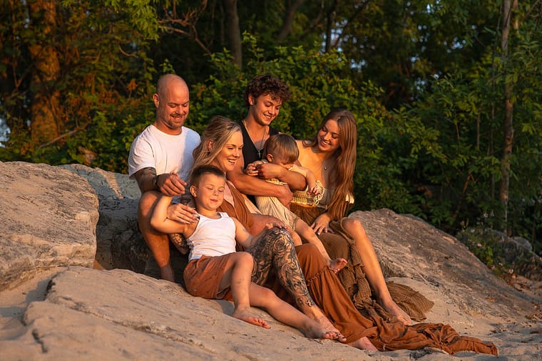 Beach family session at James N. Allan Provincial Park